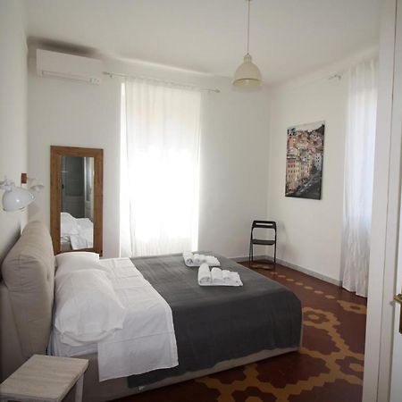 Ferienwohnung A Un Passo Dal Mare La Spezia Exterior foto